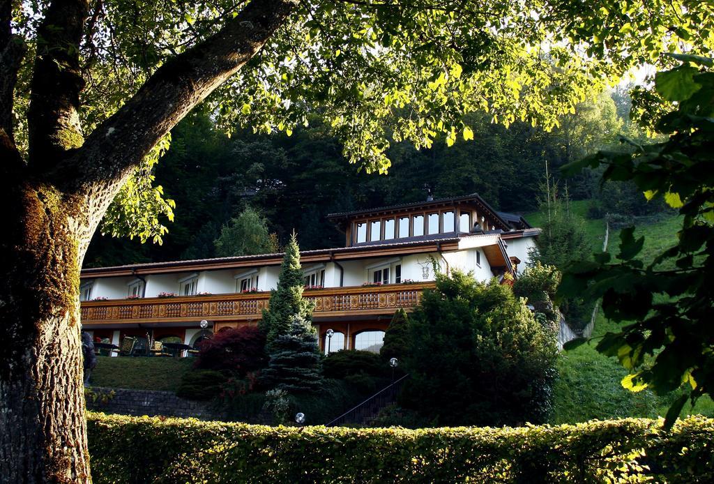 Seehotel Boutique Jägerhof-Hubertus Faulensee Exterior foto